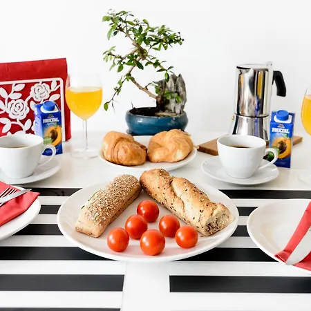 Apartamento ★★★urban Zen Haven | Free Parking+bikes+coffee★★★